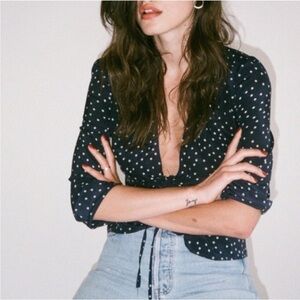 Réalisation Par Bianca Silk Wrap Blouse Navy Star Print Size XXS